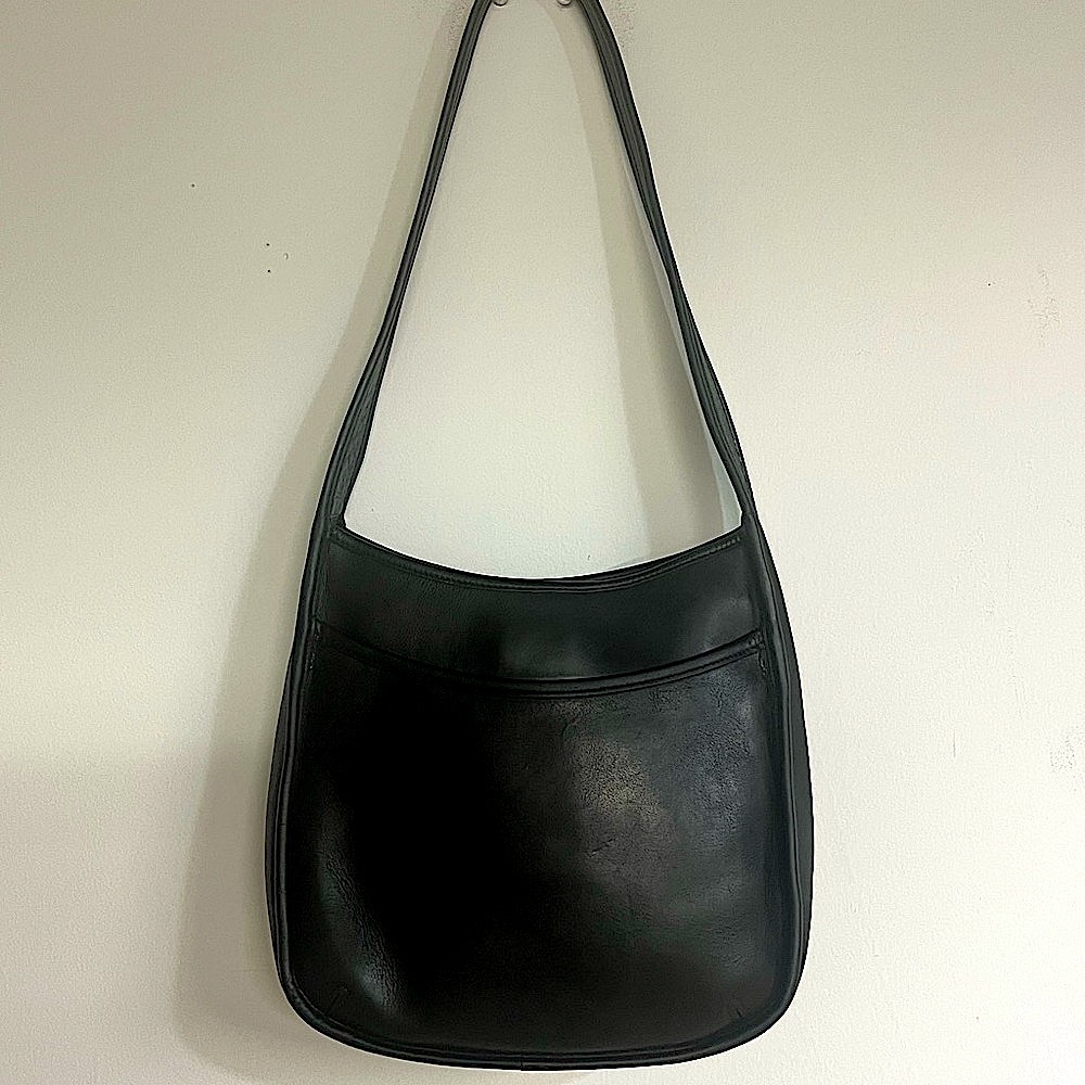 Authentic vintage coach 9047 ergo black